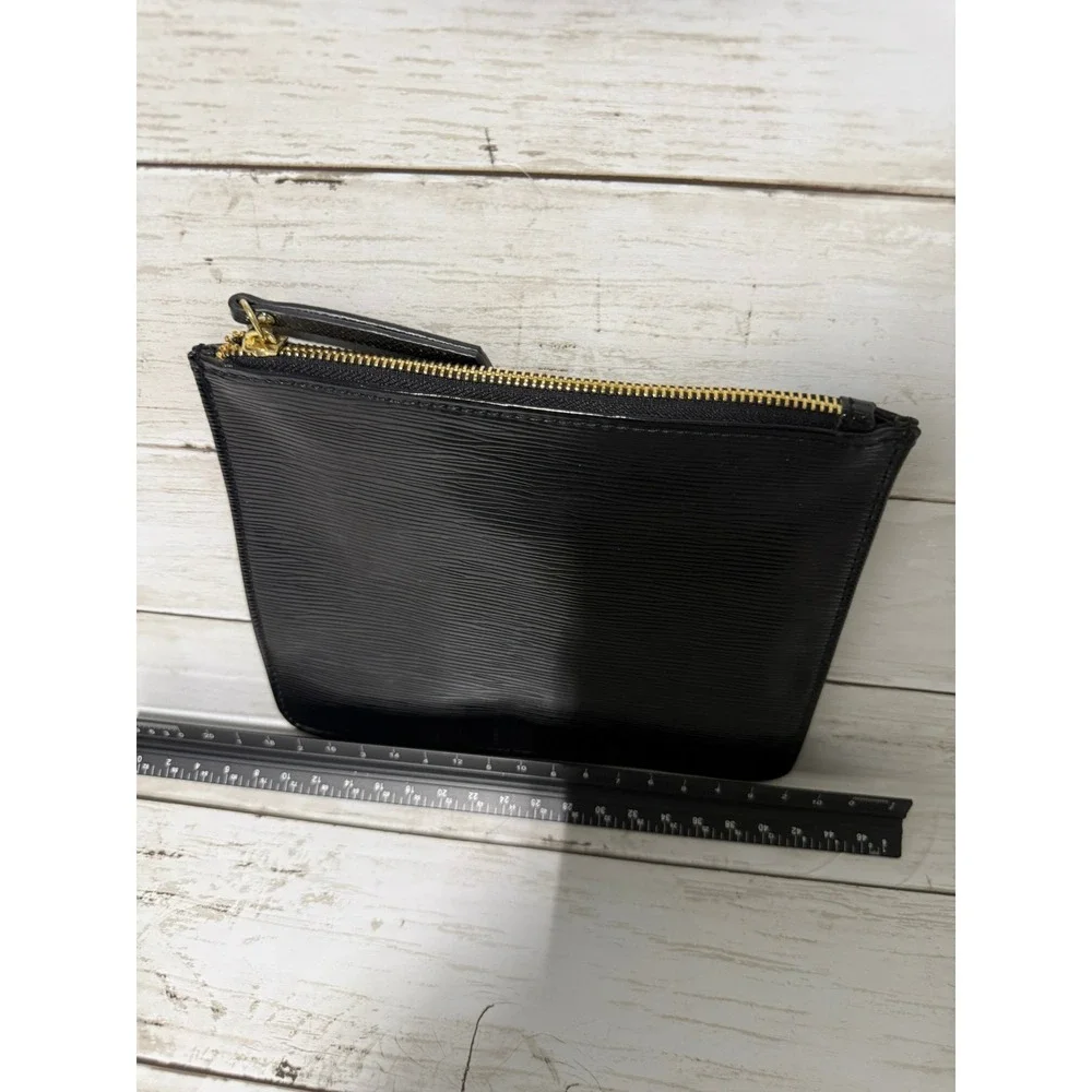 Black Textured Ribbed Faux Leather Clutch Pouch Gold Zipper Wristlet‎ Bag Slim
